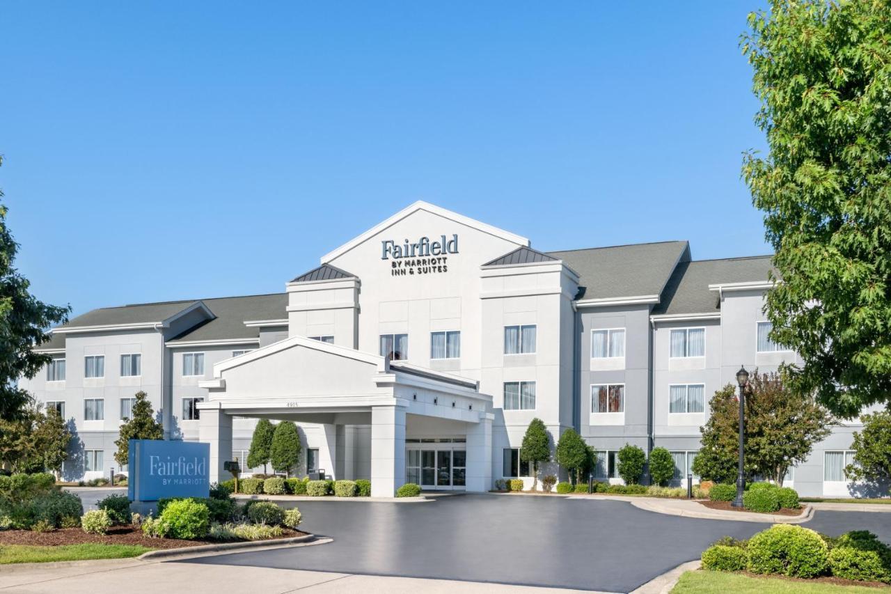 Fairfield Inn And Suites Уилсон Экстерьер фото