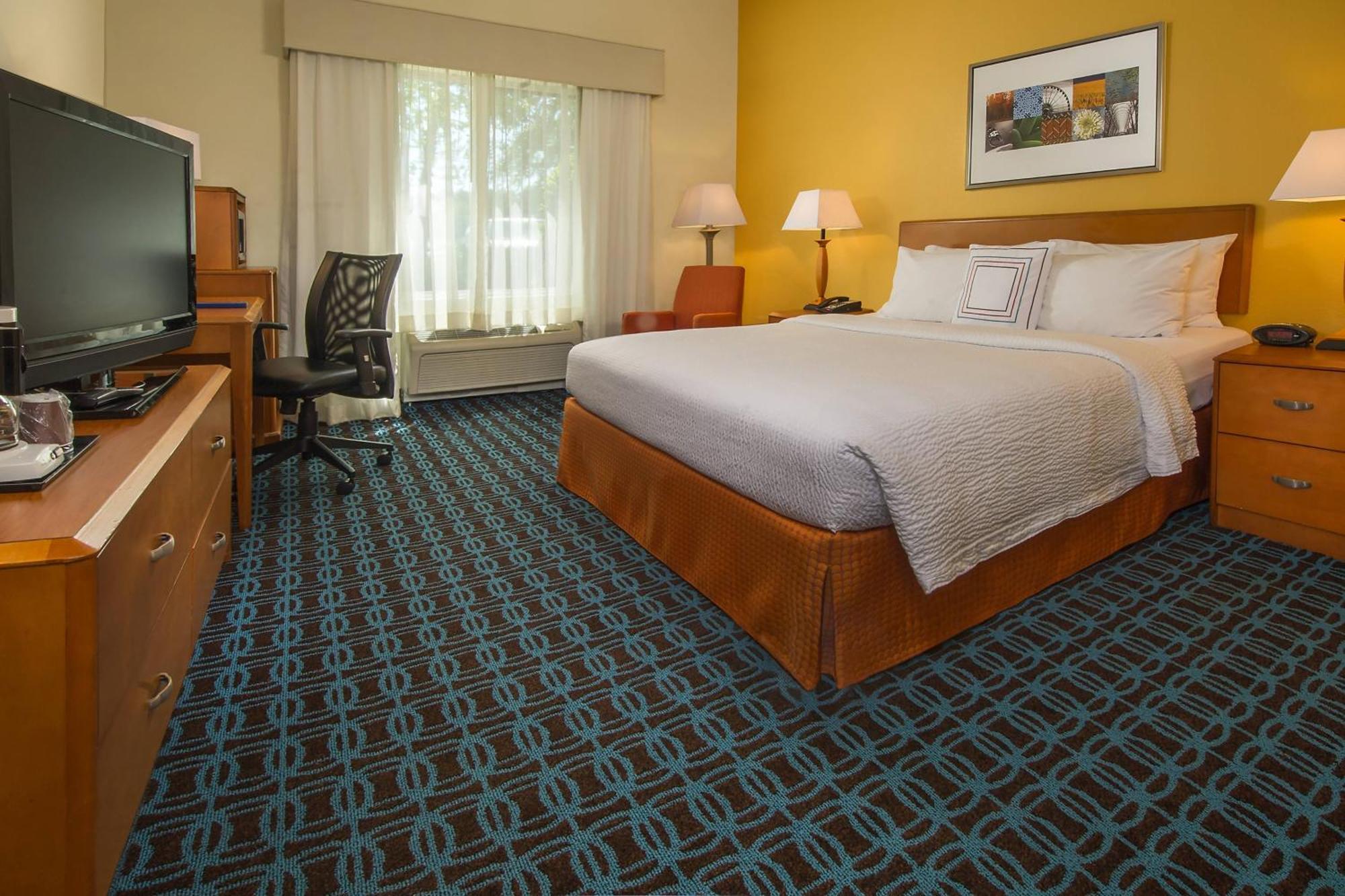 Fairfield Inn And Suites Уилсон Экстерьер фото